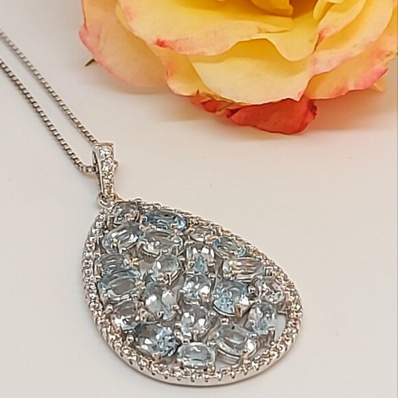 Natural Sky Blue Topaz Gemstone 925 Sterling Silver Necklace - Picture 6 of 8